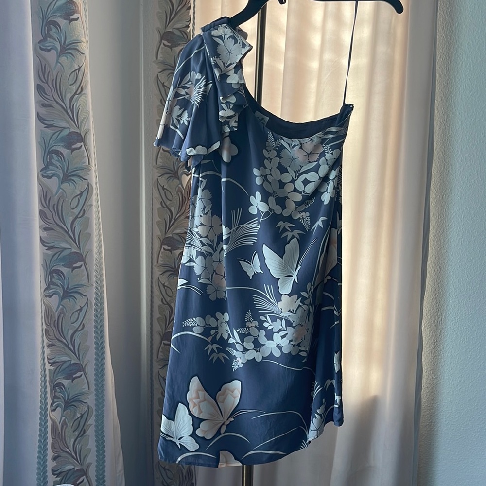 Sexy one shoulder silk gray butterfly dress is 6